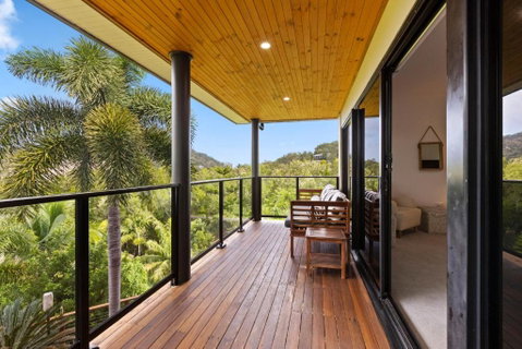 The Palms On Hamilton Island - Holiday Byron Bay 4