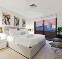 The Executive Penthouse - Holiday Byron Bay