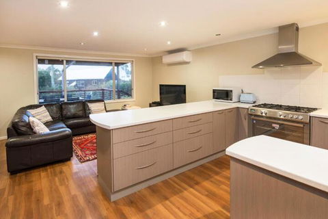 Eagle Bay Beach House - Holiday Byron Bay 6