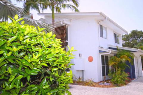 FANTASTIC HOLIDAY UNIT In A PERFECT LOCATION - Holiday Byron Bay 0