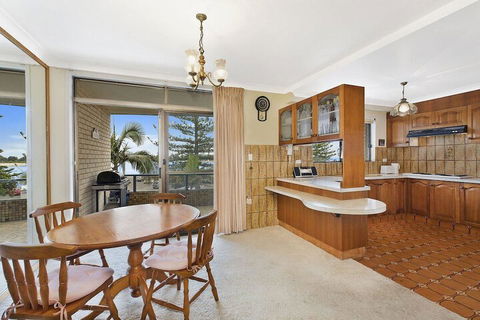 Caesars Palace 4 - Holiday Byron Bay 3