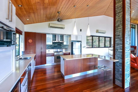 Point Blue On Hamilton Island - Holiday Byron Bay 4