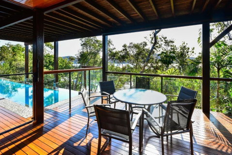 Point Blue On Hamilton Island - Holiday Byron Bay 5