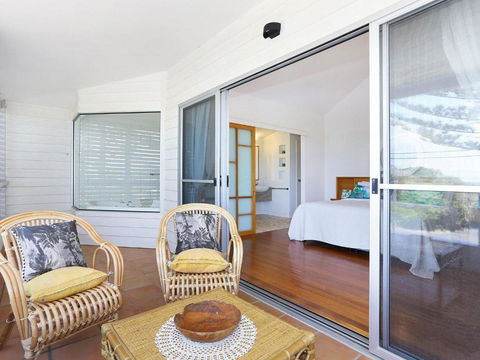 EAST COAST ESCAPES Lighthouse Studio - Holiday Byron Bay 6