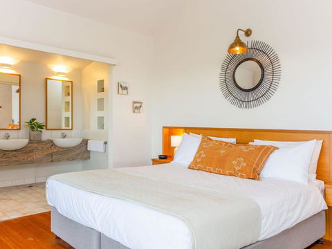 EAST COAST ESCAPES Lighthouse Studio - Holiday Byron Bay 7