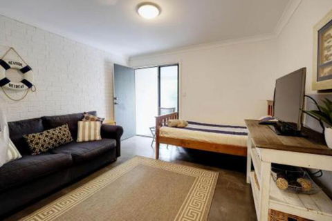 AtTHE COVE - Holiday Byron Bay 7
