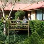 Adelaide Hills B & B Accommodation - Holiday Byron Bay 0