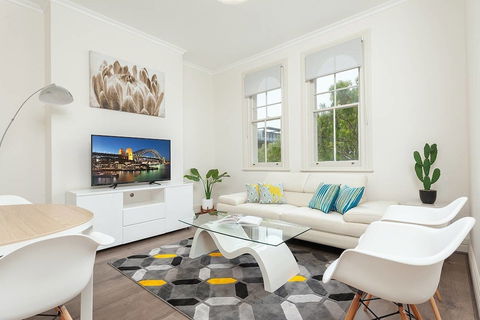 Stunning Sydney Home 4 - Holiday Byron Bay 5