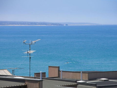 POINT GREY APARTMENT 14 The Point - Holiday Byron Bay 5