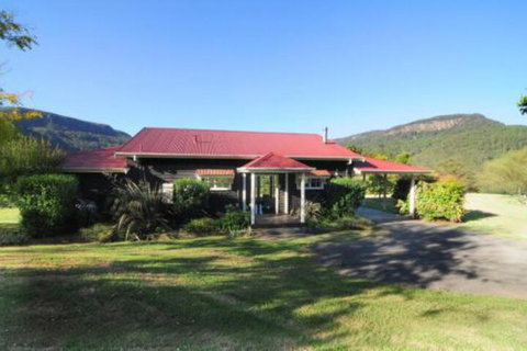 Willabrook Retreat Mojo Cottage Romantic Escape! - Holiday Byron Bay 3