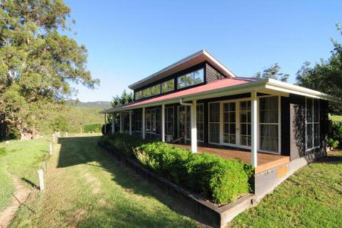 Willabrook Retreat Rest Cottage Spoil Yourself! - Holiday Byron Bay 0