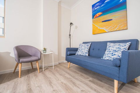 Convenient Rockdale Apartment Next To Station & Beach - Holiday Byron Bay 5