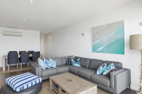 WATERFRONT SEVEN In The Heart Of Lorne - Holiday Byron Bay 7