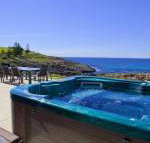 Aqua views over jones beach - Holiday Byron Bay