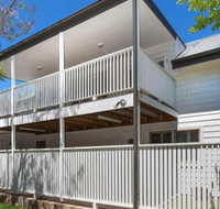 Blake Loft on Manning 500 metres to two beaches - Holiday Byron Bay