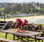 Kiama Beach Cottage at Easts Beach - Holiday Byron Bay