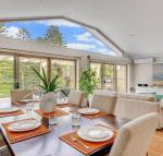 Shore to Please comfort cafes  beaches - Holiday Byron Bay