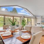 Shore To Please Comfort Cafes & Beaches - Holiday Byron Bay 0