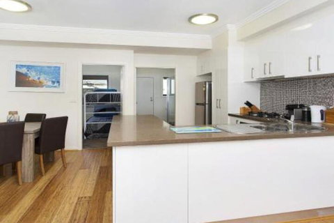 Surf Beach Townhouse - Holiday Byron Bay 6
