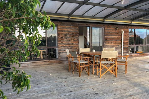 HIDDEN HAVEN Binalong Bay - Holiday Byron Bay 3