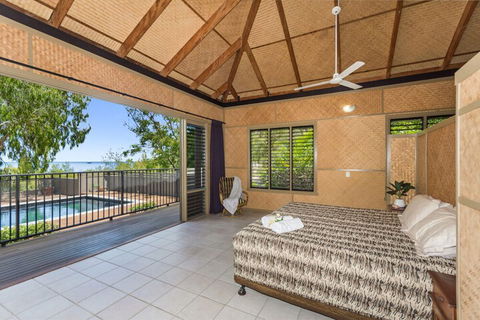Absolute Beachfront - Holiday Byron Bay 4
