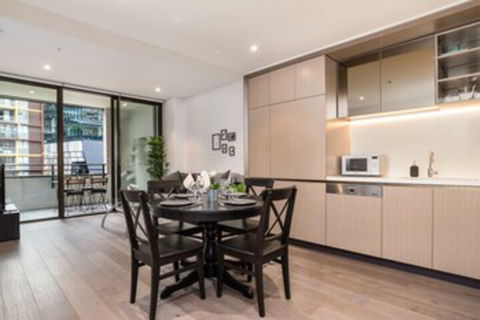 Apartment Darling Harbour - Nicole Walk - Holiday Byron Bay 0