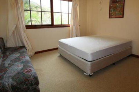 Amzaz 15 Korogora Street - Holiday Byron Bay 6