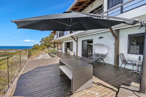 Eagles Loft - Holiday Byron Bay 3