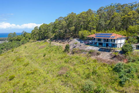 Eagles Loft - Holiday Byron Bay 2