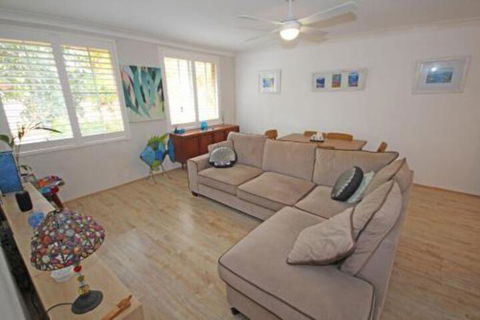 Annies Apartment - Holiday Byron Bay 2