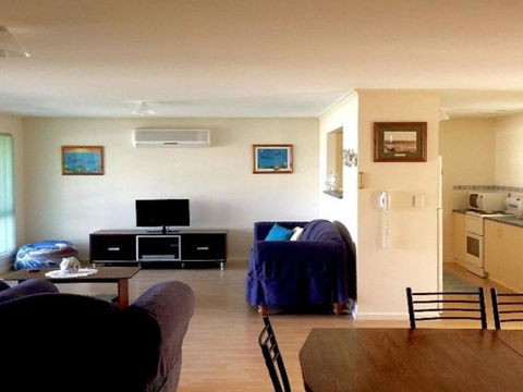 Pascalinga 38 Carrickalinga Road - Holiday Byron Bay 3