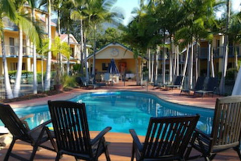 At Beach Court Holiday Villas - Holiday Byron Bay 0