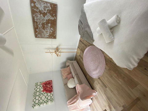 Toukley Waterfront Oasis - Holiday Byron Bay 4