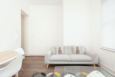 Stunning Sydney Home 2 - Holiday Byron Bay 2