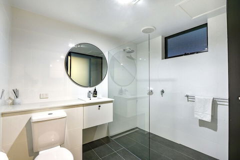 Aloha Central Premium Studios - Holiday Byron Bay 6