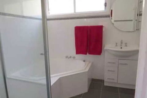 Aberdare Lodge - Holiday Byron Bay 2
