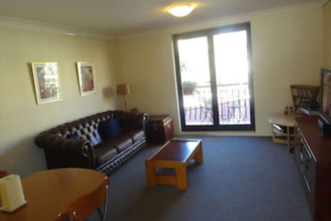 Comfy & Convenient Living At The Italian Forum Leichardt ITALY - Holiday Byron Bay 0