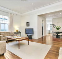 The Apartment Service EDWIN - Holiday Byron Bay