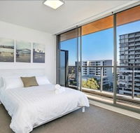 The Apartment Service ASCOT - Holiday Byron Bay