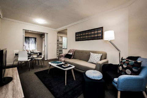 AirExec Apartments - Holiday Byron Bay 4
