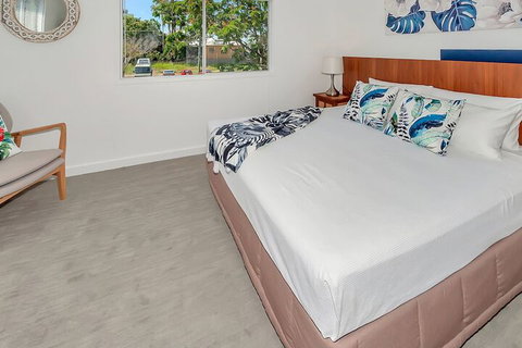 A Touch Of The Bahamas On McKenzie MK3 - Holiday Byron Bay 5