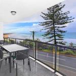 Unit 5 Phoenix Apartments 1736 David Low Way Coolum Beach LINEN INCLUDED 500 Bond - Holiday Byron Bay 0