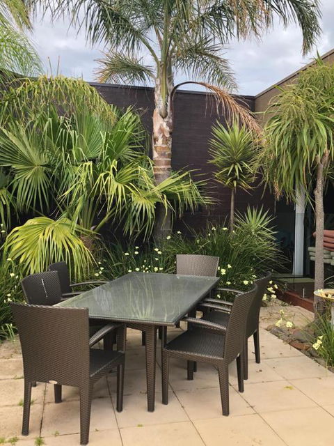 Pacific Paradise - Holiday Byron Bay 1