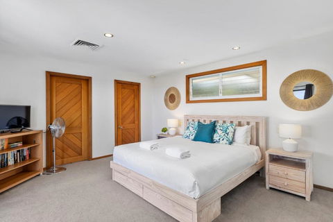 Zaffiro Beach House - Holiday Byron Bay 2