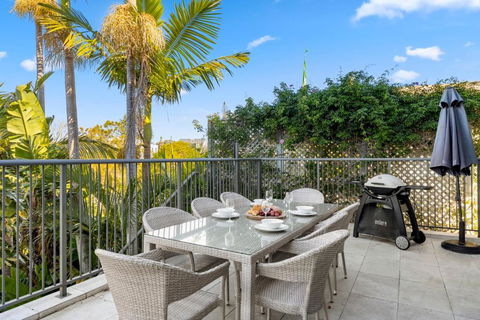 Zaffiro Beach House - Holiday Byron Bay 5
