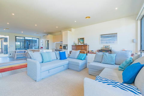 Shore To Relax Family Or Corporate Bookings Only - Holiday Byron Bay 4