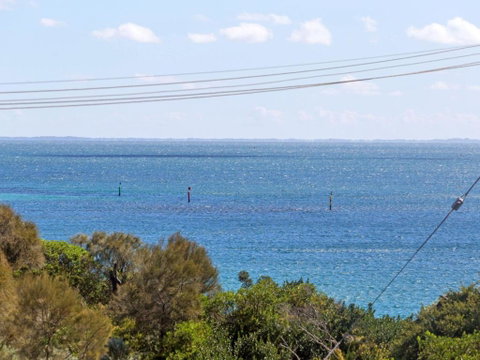 BEACH BELLE MORNINGTON - Holiday Byron Bay 4
