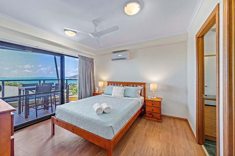Ambience Of Airlie - Airlie Beach - Holiday Byron Bay 5