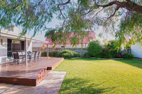 GIFFORD HOUSE - Holiday Byron Bay 4