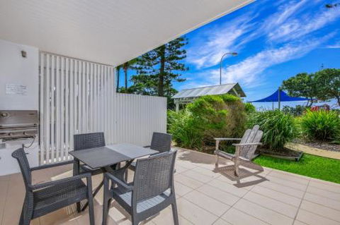 Unit 7 Plantation Resort Rainbow Beach Air Conditioned Pool & Outdoor Spa Plantation Resort - Holiday Byron Bay 0